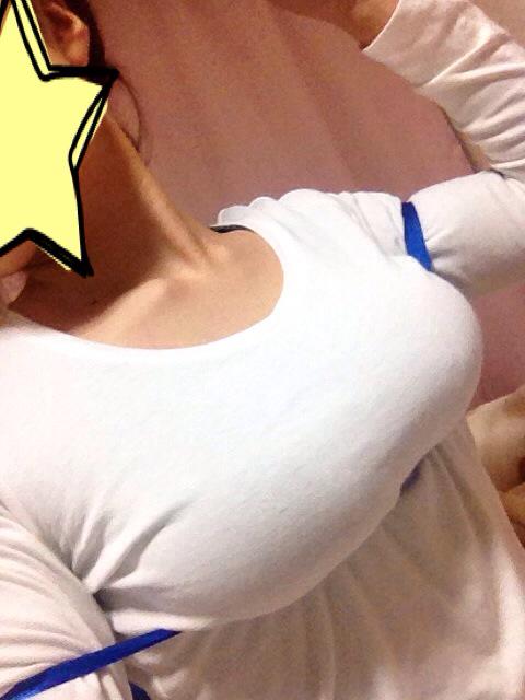 danmachi hestia boobs blue ribbon breasts japanese girls cosplay twitter