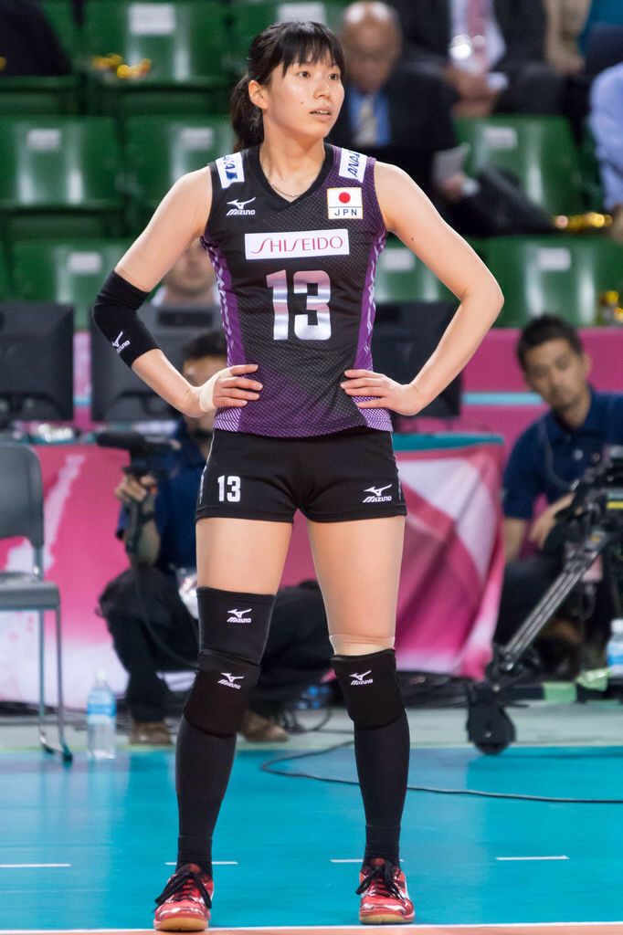 Japan S Female Volleyball Sports Players Are Too Hot To