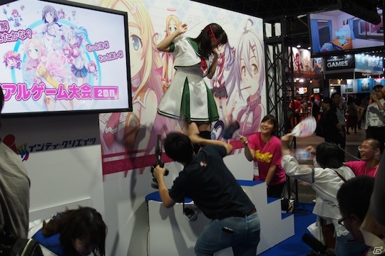 panchira gal gun upskirt panties otaku fetish tokyo game show 2017