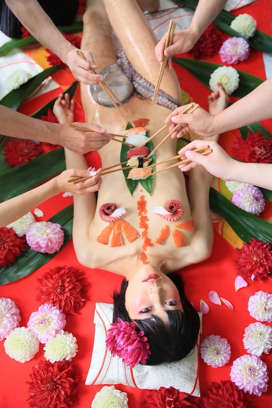 luchino fujisaki nyotaimori sushi body japanese idol fetish octopus sex fantasy