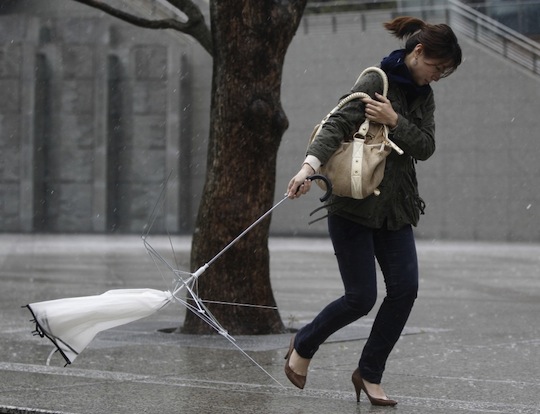 japan love hotel tokyo storm rain