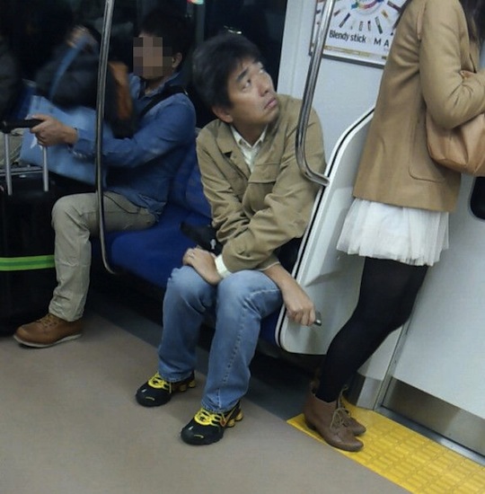 japanese man photo take up skirt girl train tokyo pervert underwear
