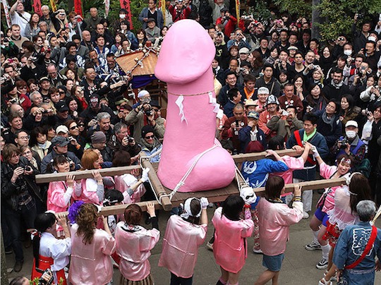 kawasaki kanamara penis festival matsuri japan phallus かなまら