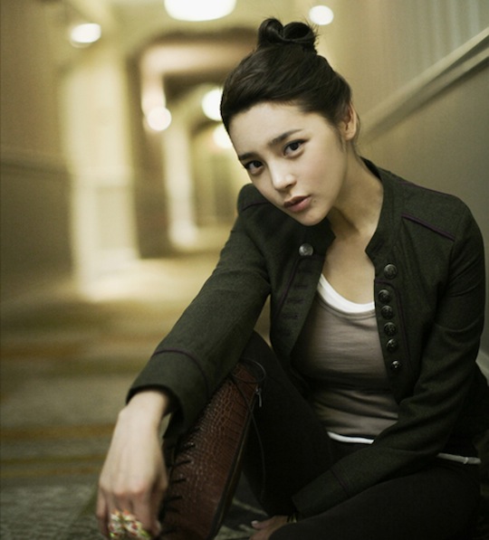 Park Si-yeon sexy korean actress hot