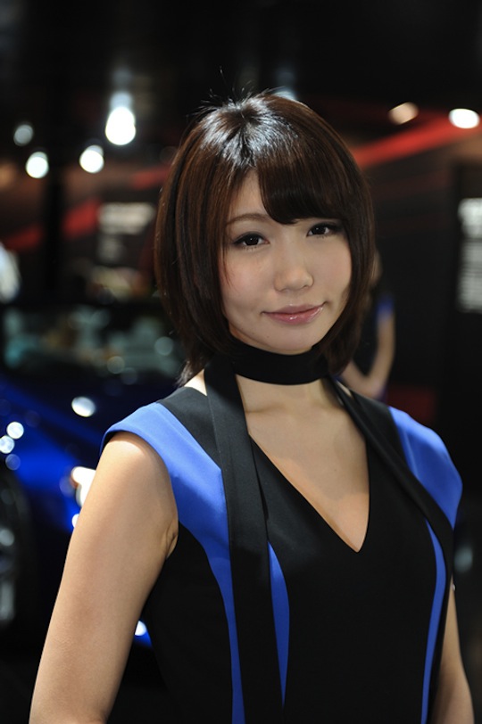 tokyo motor show 2013 girls companions hot