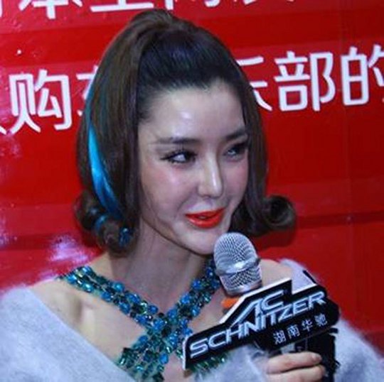li ying zhi china fashion model plastic surgery