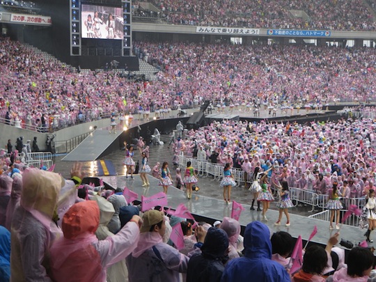 akb48 general election 2014 winner mayu watanabe rain stadium wet