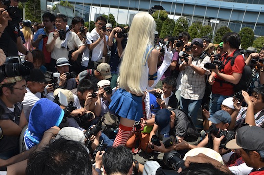 comiket 86 cosplay otaku photograph camera pervert geek japanese men