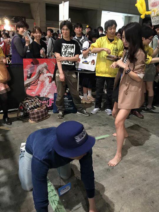 hitomi nogata niconico chokaigi kickboxer model kick butt ass fetish hot japanese girl femdom