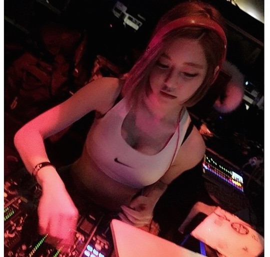 dj soda hot korean club plastic surgery