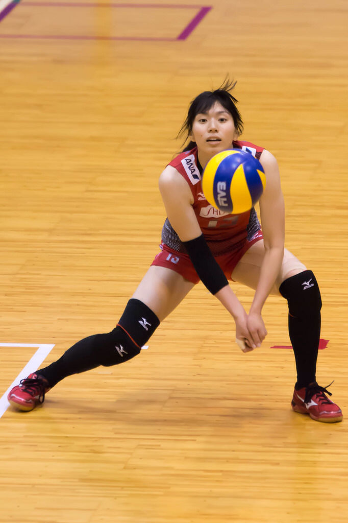 Japan S Female Volleyball Sports Players Are Too Hot To