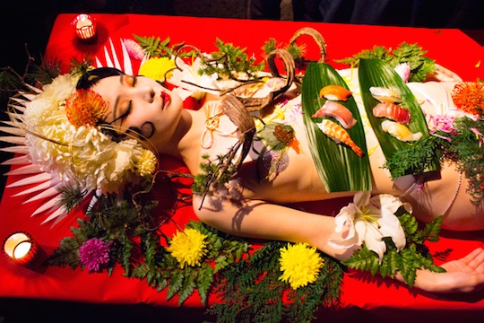 tokyo nyotaimori naked sushi party try experience