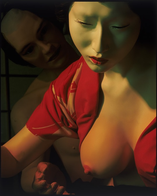 kyoichi tsuzuki photographer japan sex doll orient industry hihokan museum love hotel erotic adult