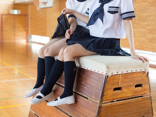 yuki aoyama schoolgirl complex 4 flip skirt japanese panchira fetish photography