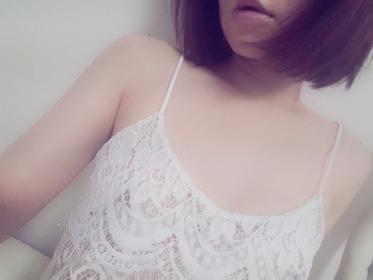 japanese twitter naked nude selfie amateur office lady OL horny fetish slender body