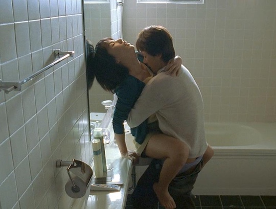 Uhm Jung-hwa Jeong-hwa Eom sex scene nude naked korean film Marriage Is a Crazy Thing