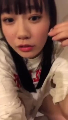 yuna yuuna hattori akb48 panchira hairy bush instagram