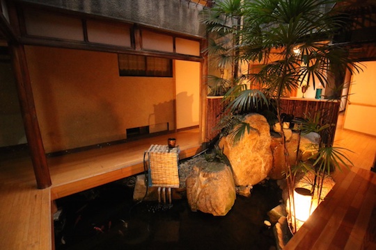 ichiraku ryokan hiroshima pleasure quarter inn hotel japan old showa