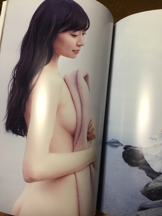 miyuki watanabe nmb48 nude naked photobook tebura side boob