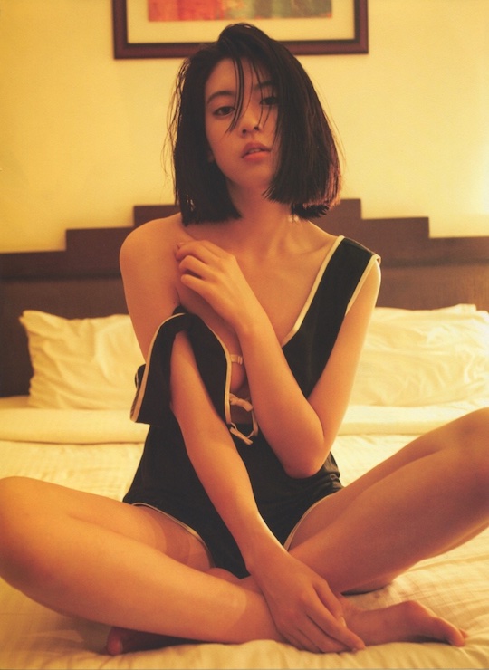 ayaka miyoshi beautiful hot japanese model