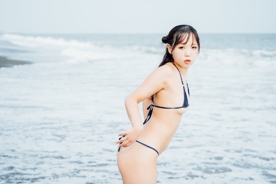 mizuki japanese model body sexy beach shoot hot bikini tokyo