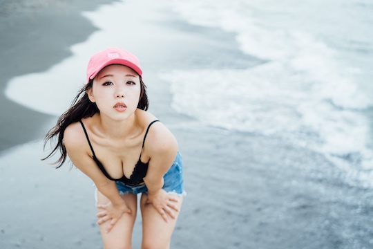 mizuki japanese model body sexy beach shoot hot bikini tokyo