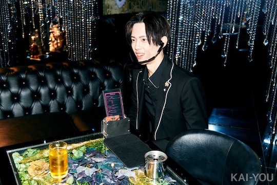 host club kabukicho first-time visit coronavirus pandemic tokyo japan