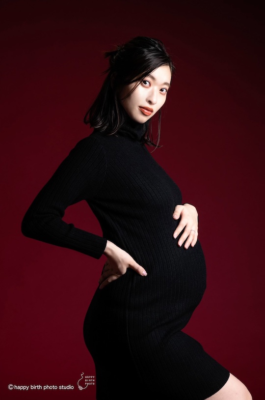 yuka kuramochi maternity photograph pregnant body nude sexy beautiful curves japanese idol model gravure gradol