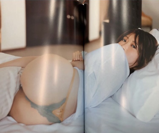 hina higuchi hinachima nogizaka46 photo-book sexy japanese nude pic koibito no yo ni like a lover bathing photo