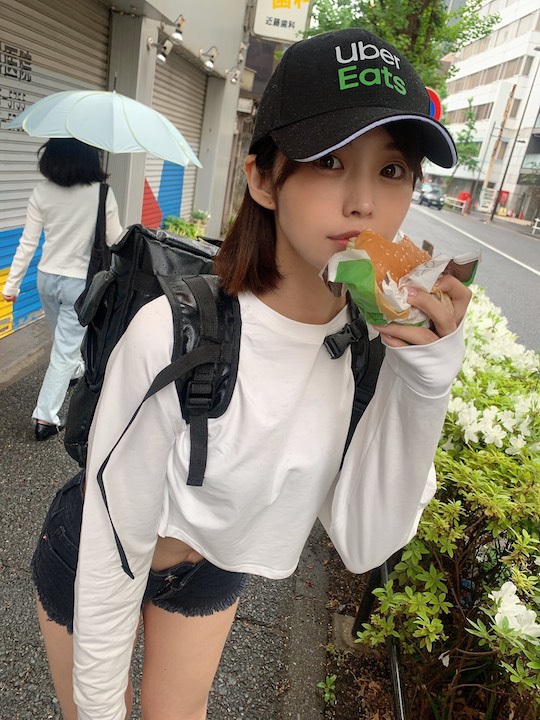 kanden tugu uber eats delivery girl parody cosplay sexy japanese