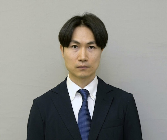 masayuki hiratsuka fathers child underage schoolgirl japanese anti-vaxxer politician