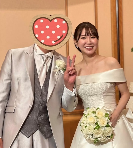 risa naruse porn haruna aisaka akb48 japan music idol adult video married marriage wedding comedian manabu takeuchi kaminari