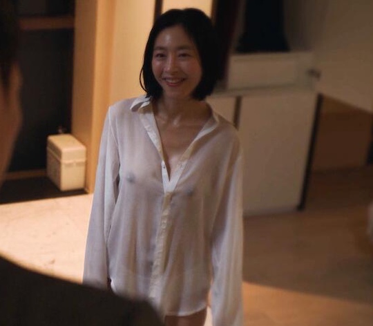 lee eun-woo lee nara netflix somebody sex scene nude korean full frontal nudity