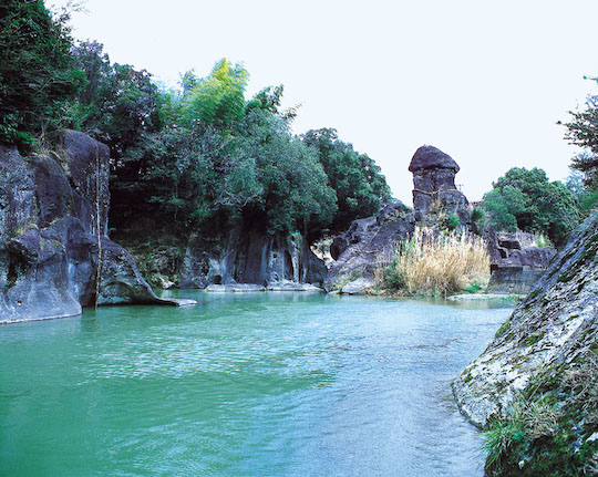 japan shinto shrine phallus inyoseki rock penis kobayashi miyazaki kyushu