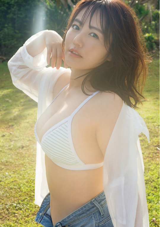 sayaka isoyama and more photobook 40-years-old jukujo older japanese woman sexy hot body curvy
