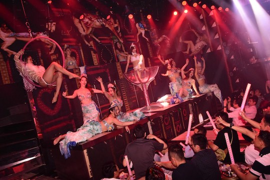 burlesque tokyo striptease show