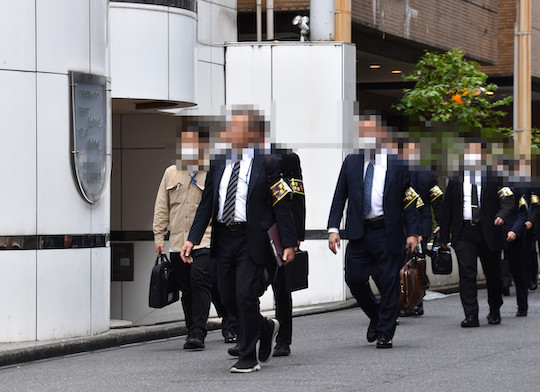 love hotel raid police tokyo kabukicho prostitution underage okubo crackdown
