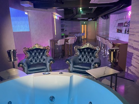 shibuya maison sweet dreams tokyo gravure bathing bar