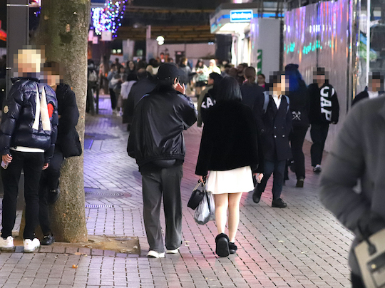 tokyo kabukicho scout police crackdown arrest