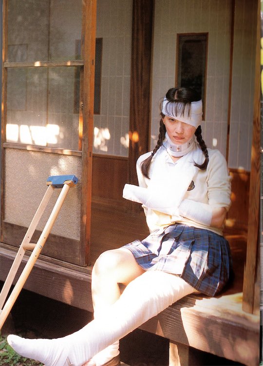 paranoid trauma medical fetish bandage injury subculture japan photobook erotic