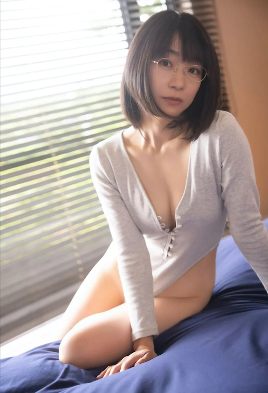 Ami Tokito gravure comeback jukujo older Japanese singer music idol sexy body older