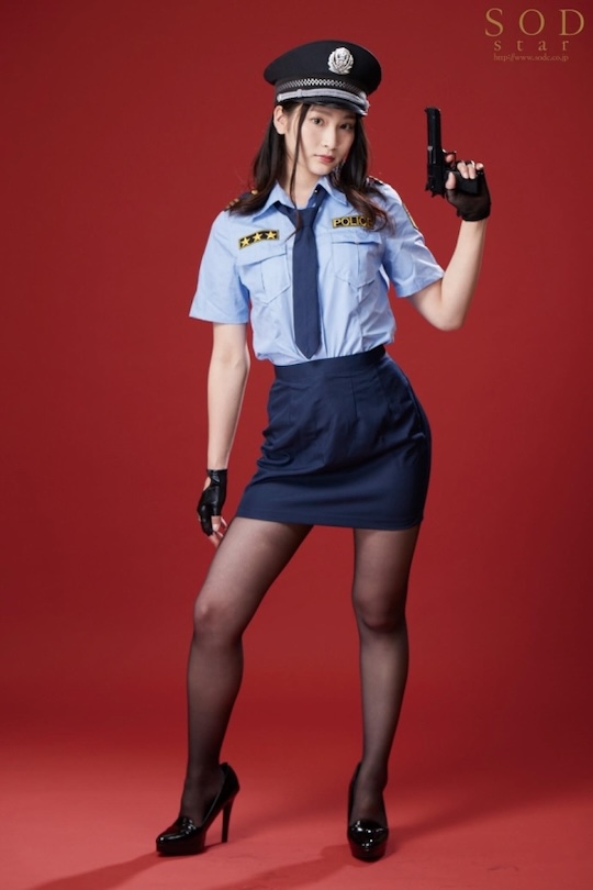 Suzu Honjo Japanese porn star police officer sexy cosplay