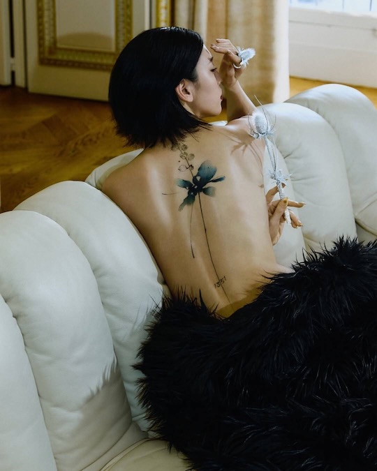 ayaka miyoshi japanese model actress sexy back tattoo
