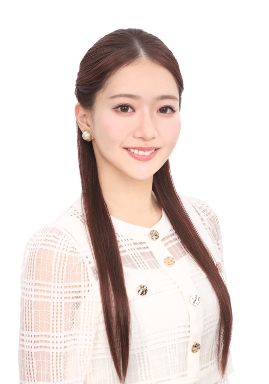 mizuho ieiri international christian university student hostess