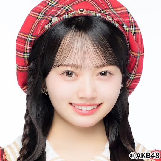 mei hanada music idol member akb48 fired sacked fan sex scandal apology video shaved head