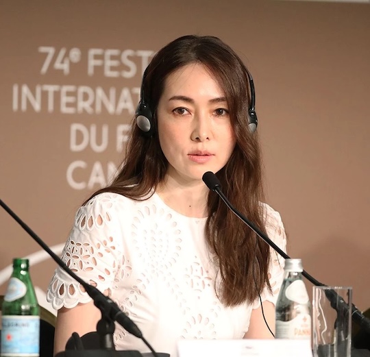 reika kirishima drive my car nude scene movie japanese actress older mature sexy beautiful
