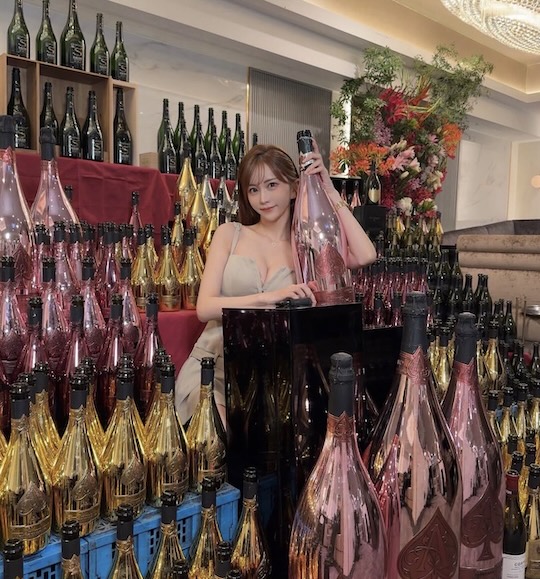 rino yamato tazawa hostess influencer japan tokyo arrest cocaine